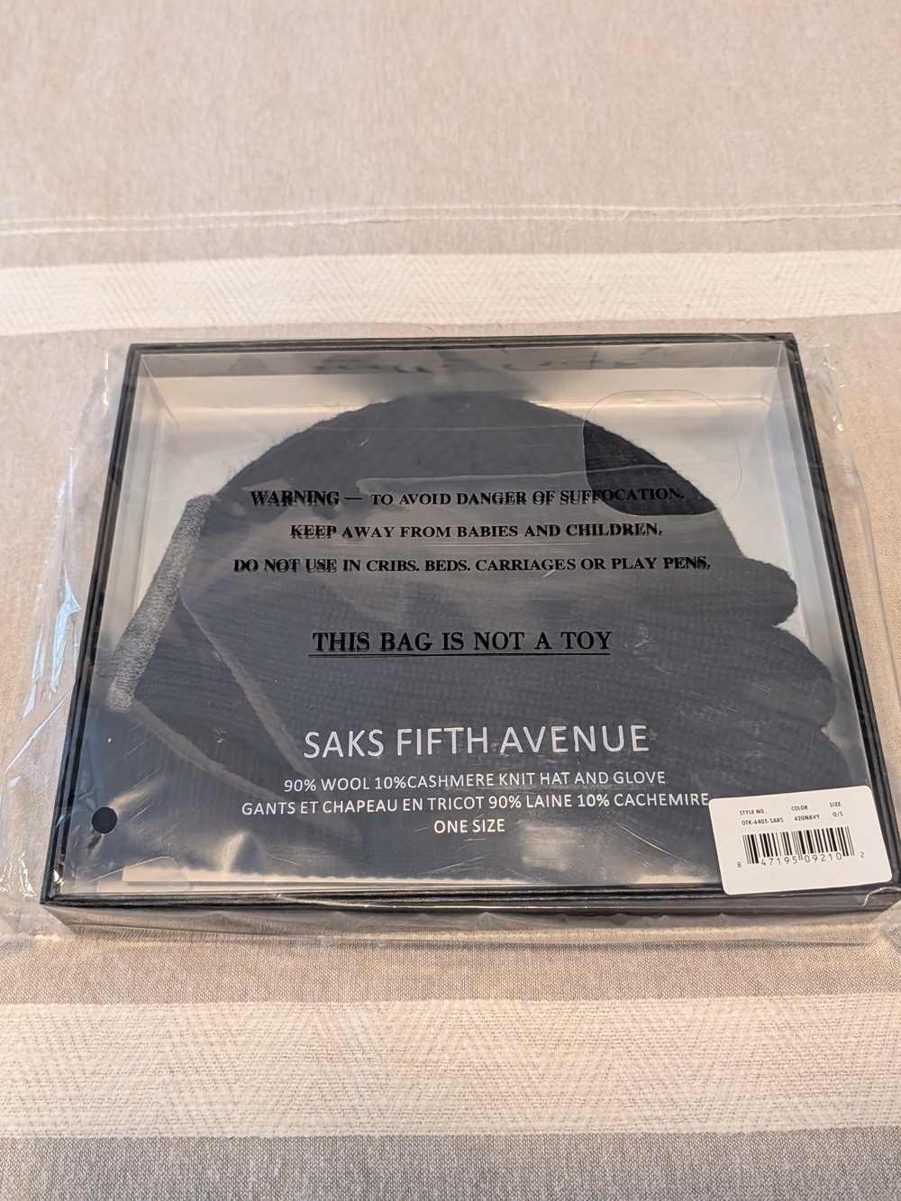 Saks Fifth Avenue Black Wool-Cashmere Knit Hat and Glove Set